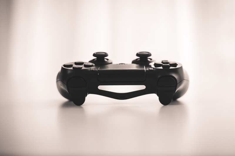 schwarzer Controller