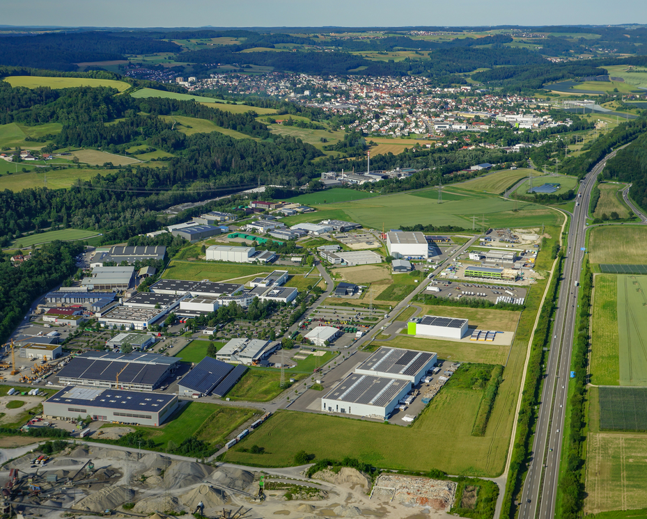 Luftbildaufnahme des Industriegebiet Hardt in Stockach 